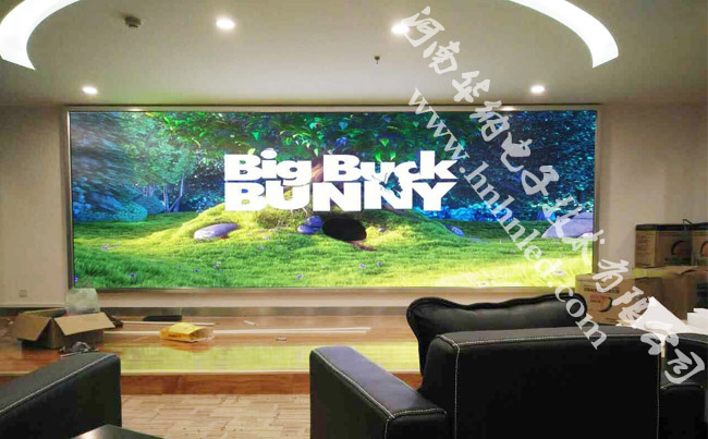 如何選擇合適的COB小間距LED顯示屏產(chǎn)品？COB顯示屏怎么選？