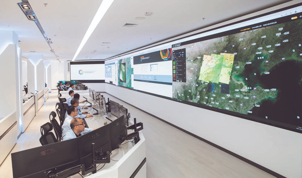 新基建、商圈裸眼3D，2022年顯示市場第二增長曲線？